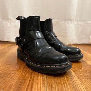 Black Dr. Martins Wincox Smooth Leather Buckle Boots